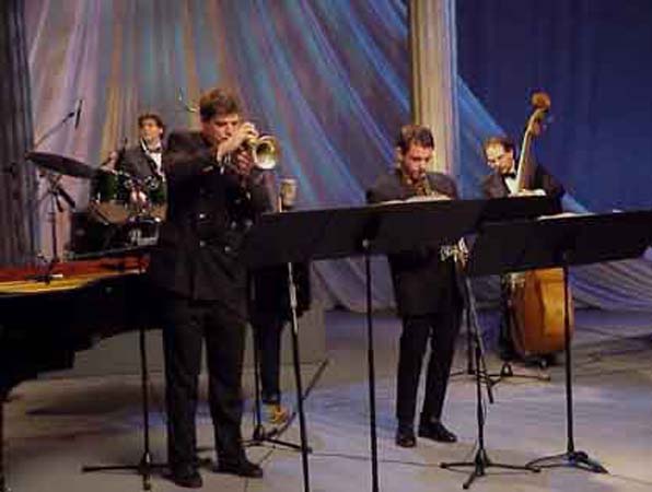 dmtv08fugalband